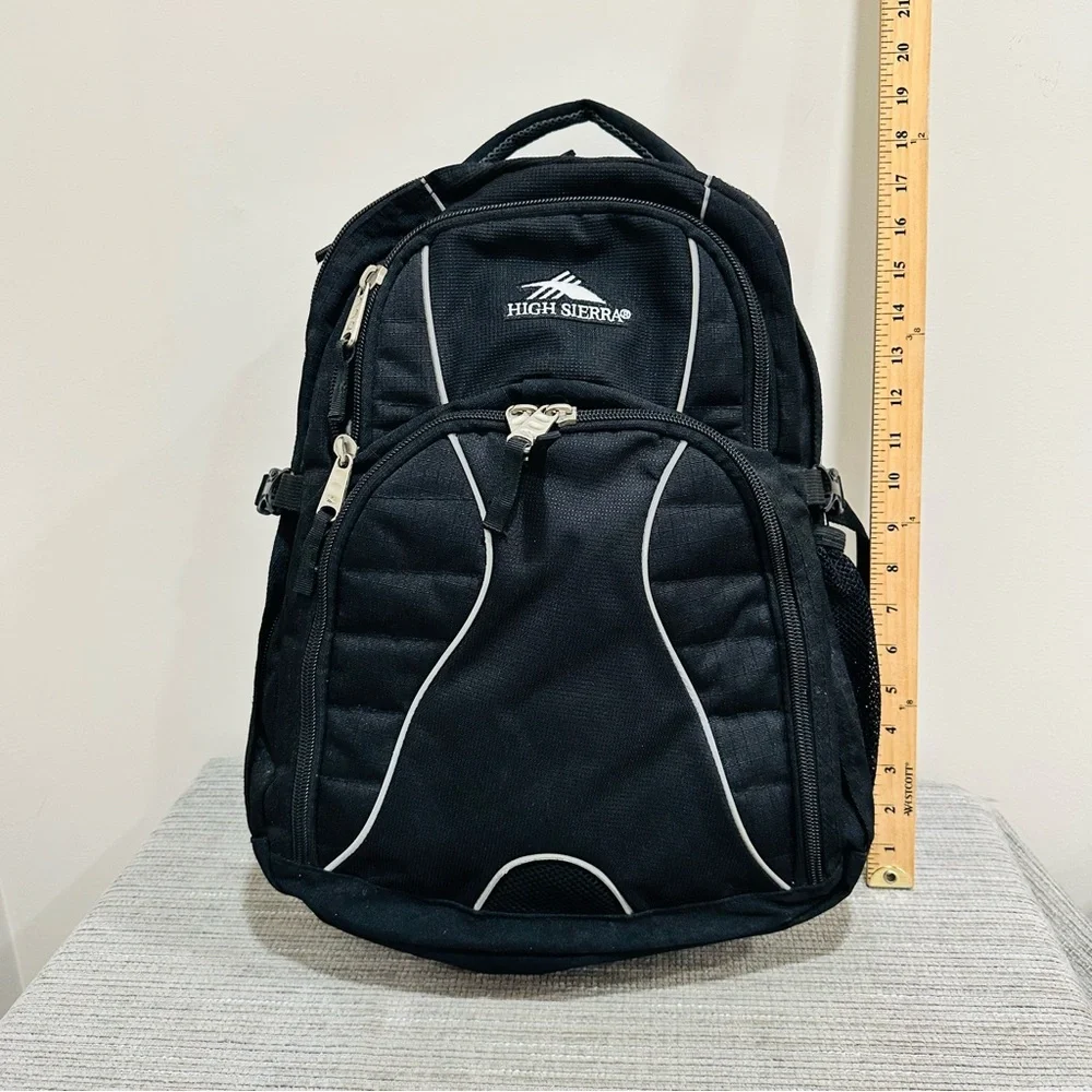 High Sierra Swerve Laptop Backpack Black -Fits up‎ to 17